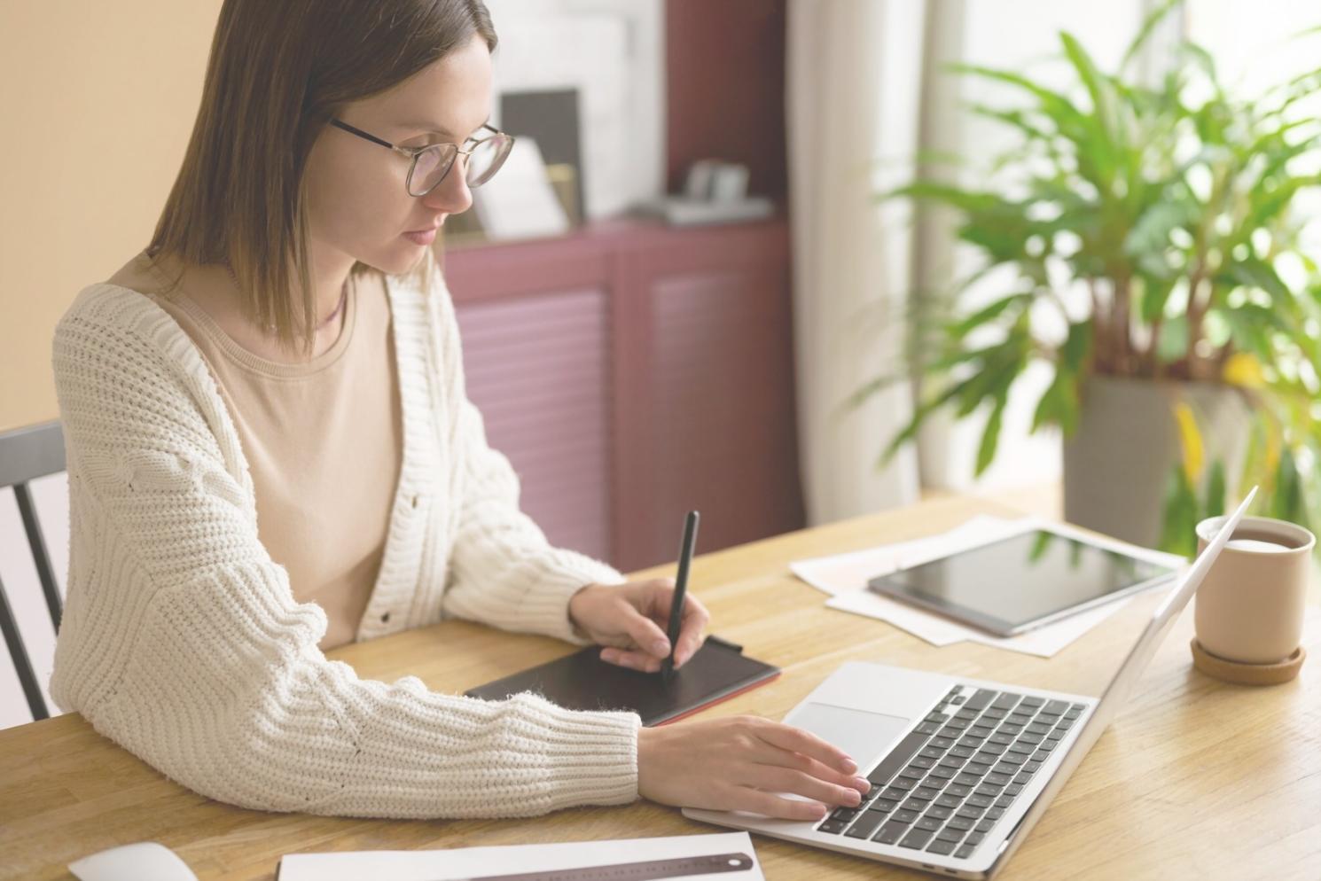 Espace de travail collaboratif dédié aux séances d'auto-analyse